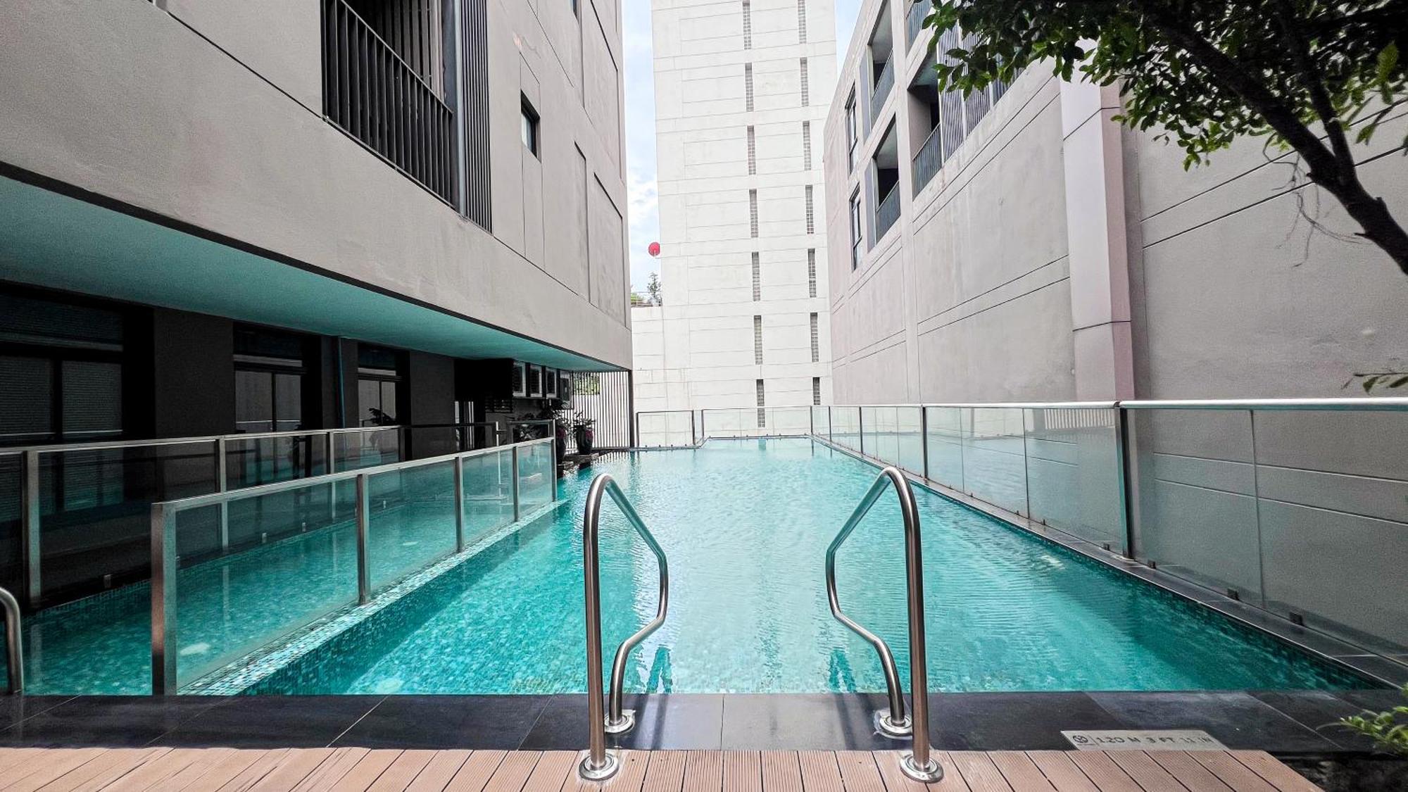 Metropolis Bangkok, Tapestry Collection By Hilton Hotel Bangkok